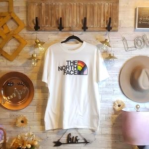 The North Face LG T-shirt and Hoodie Set